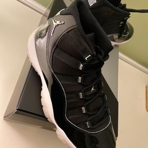 Jordan Retro 11 25th Anniversary “Jubilee”